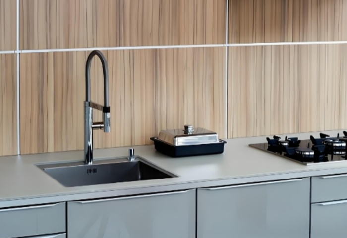 選對櫥柜臺面，廚房耐用又省心！青島東方家園裝飾教你避坑指南?